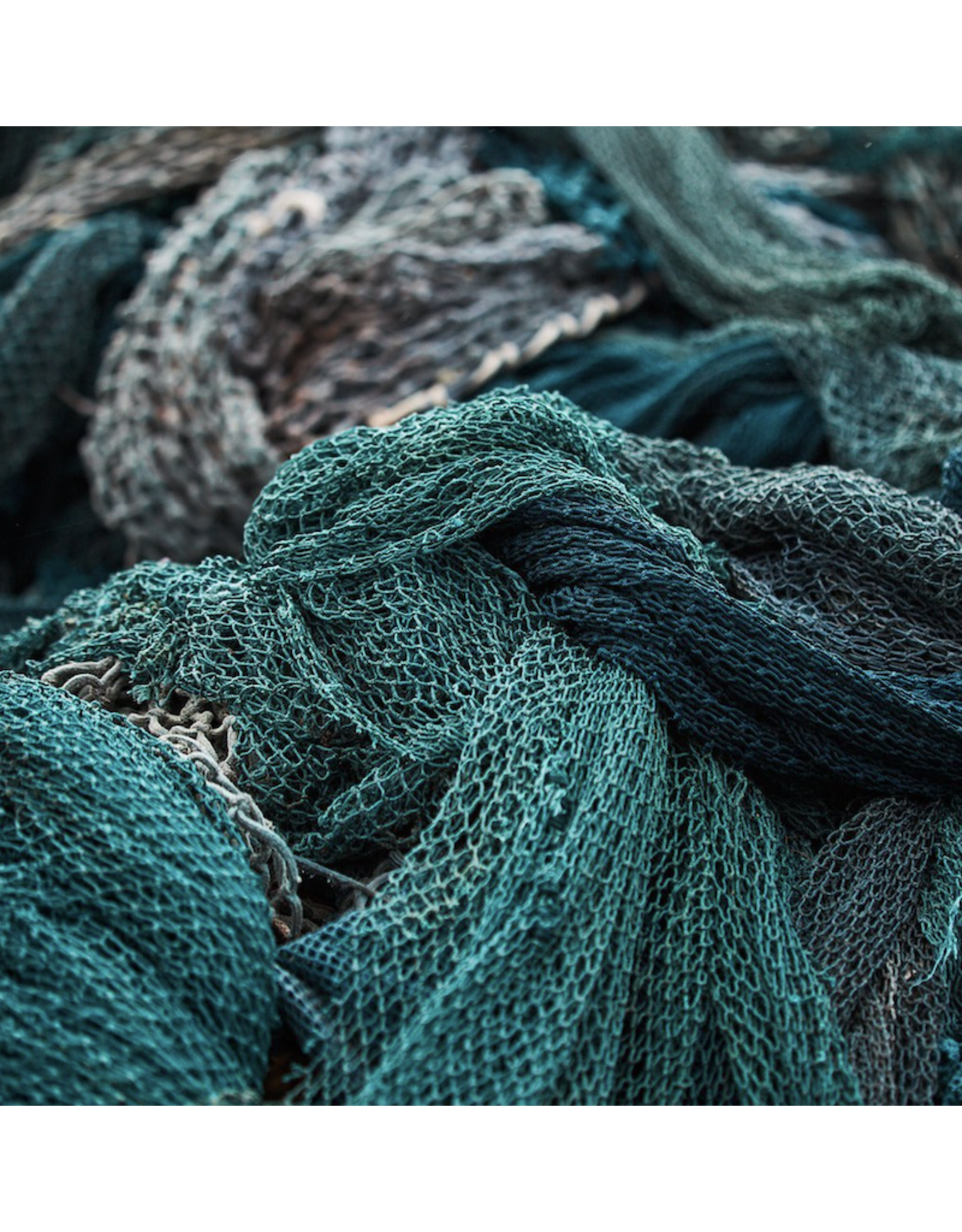 OCEAN SAND COLOUR OUTDOOR DINING SUITE FOR 4 PERSONS