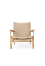 CH25 EASY CHAIR IN OAK CH25 EASY CHAIR IN OAK