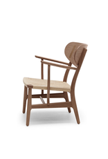 CH22 LOUNGE CHAIR