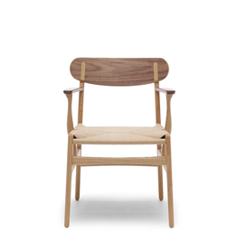 CH26 CHAIR IN OAK, ARMREST AND BACK IN WALNUT