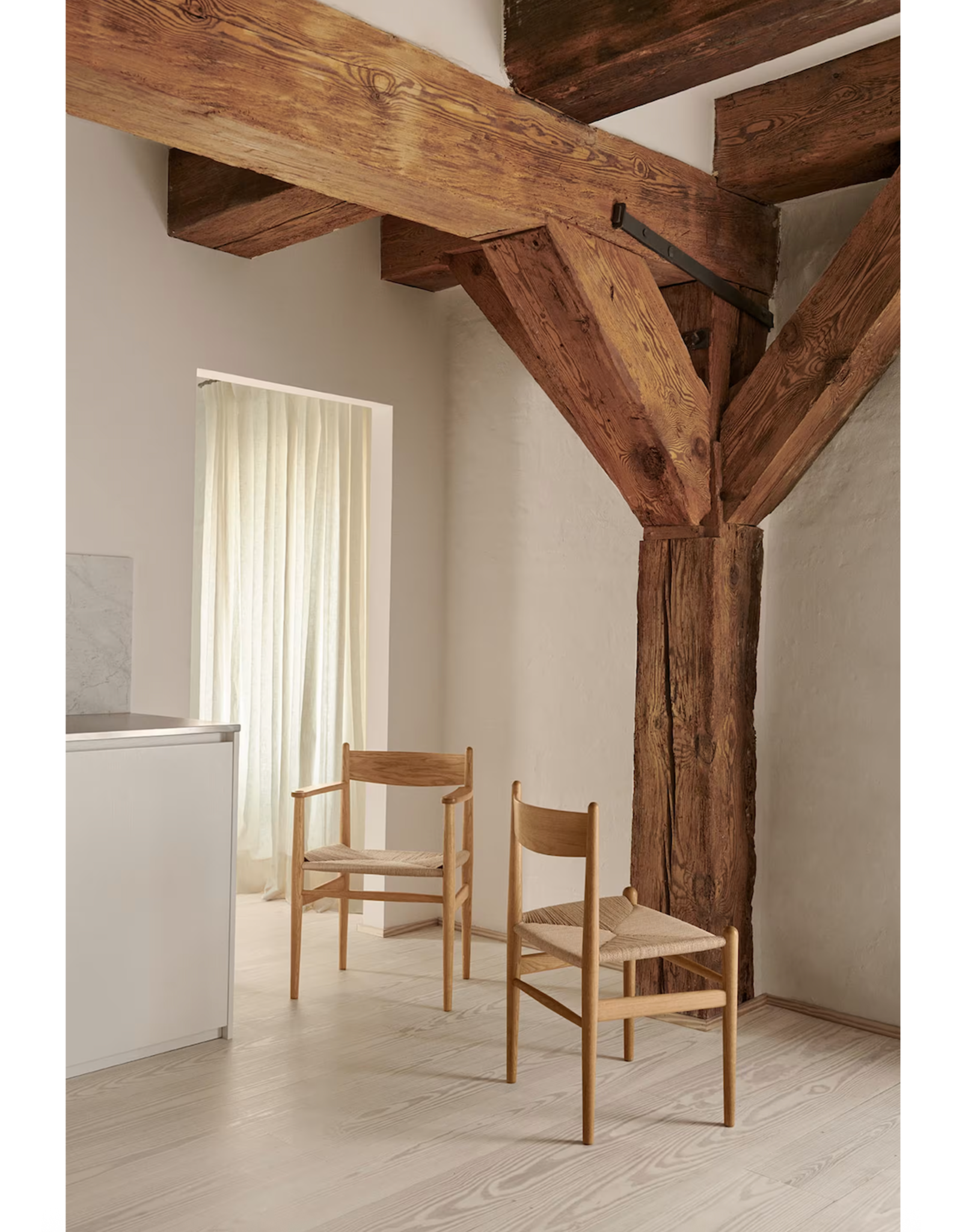 CH36 DINING CHAIR