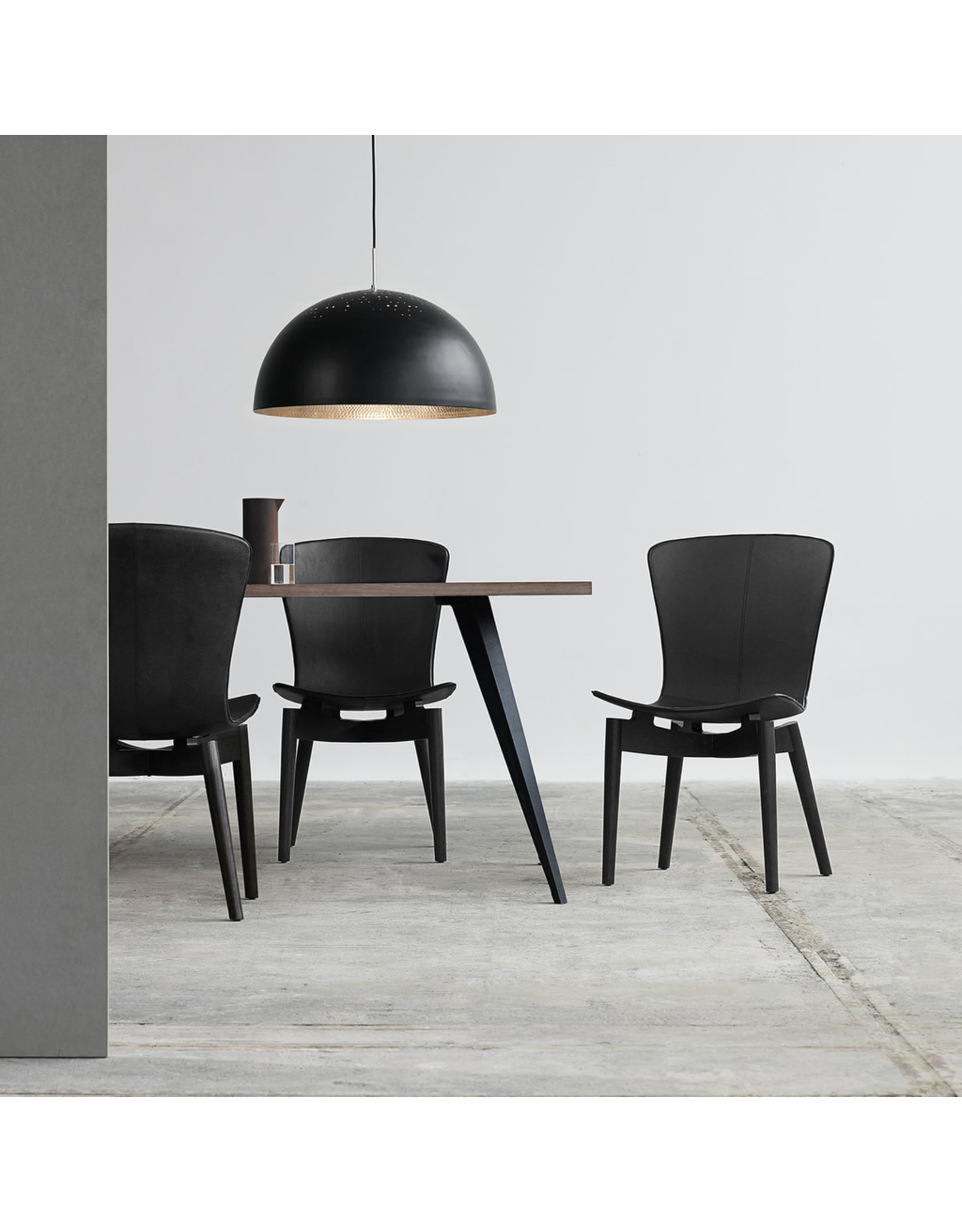 SHELL DINING CHAIR
