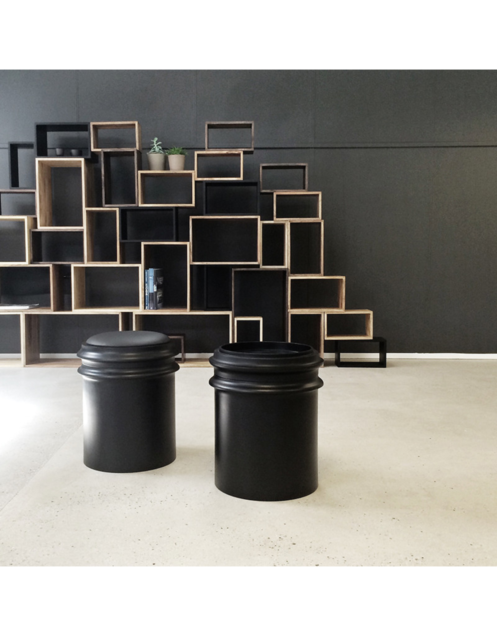 HIDE STOOL/TABLE/STORAGE