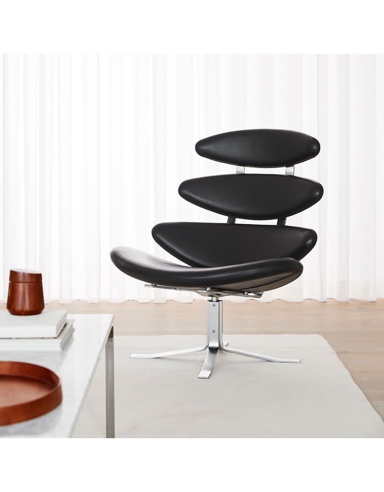 (SHOWROOM ITEM) CORONA SWIVEL EASY CHAIR