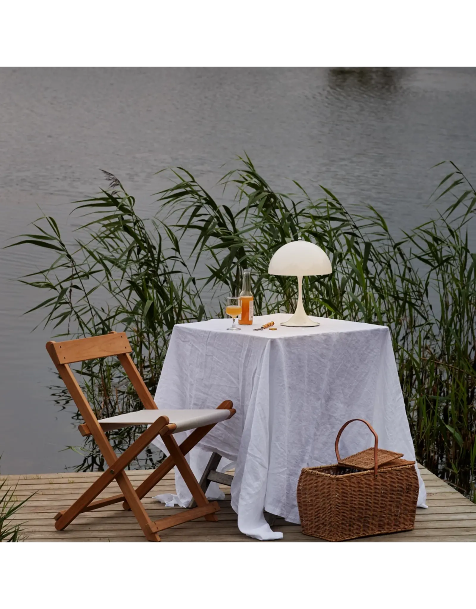 PANTHELLA 250 PORTABLE TABLE LAMP