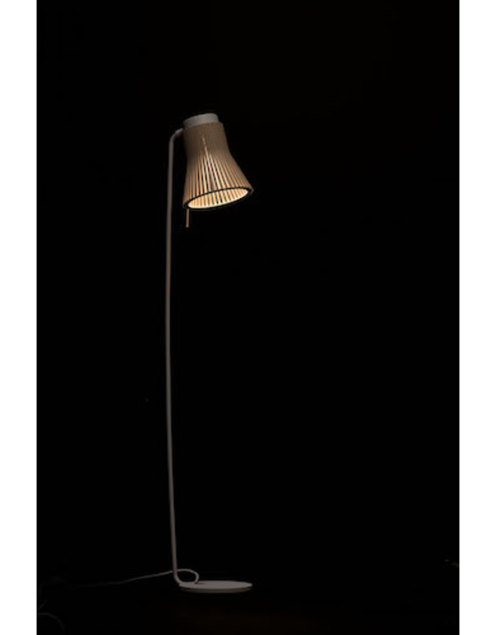 PETITE 4610 FLOOR LAMP