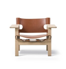 2226 THE SPANISH CHAIR