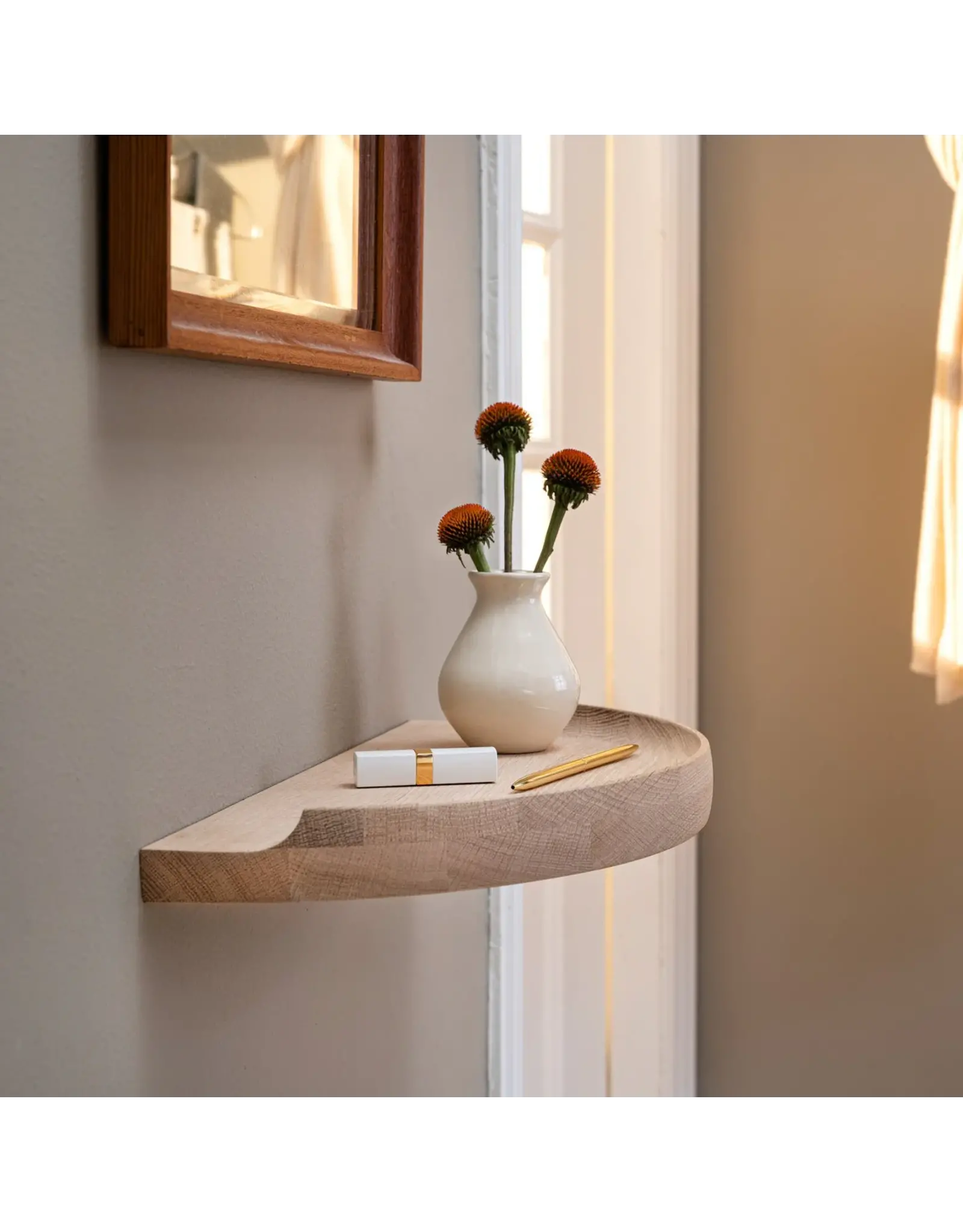 ARCUS CONSOLE SHELF