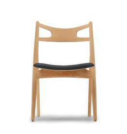 (SHOWROOM ITEM) CH29P SAWBUCK CHAIR