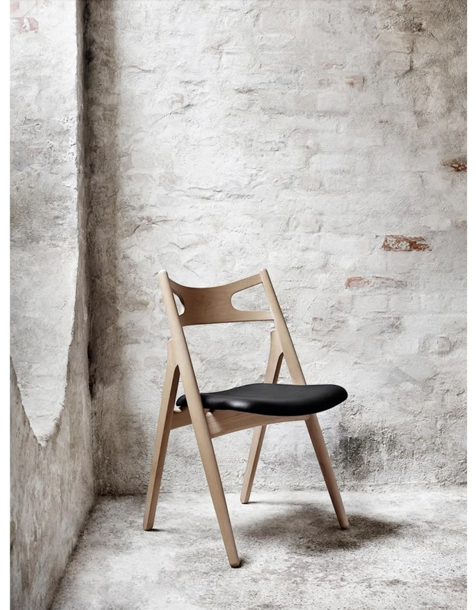 CH29P SAWBUCK CHAIR