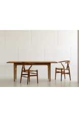 (SHOWROOM ITEM) CH327 DINING TABLE IN L190CM