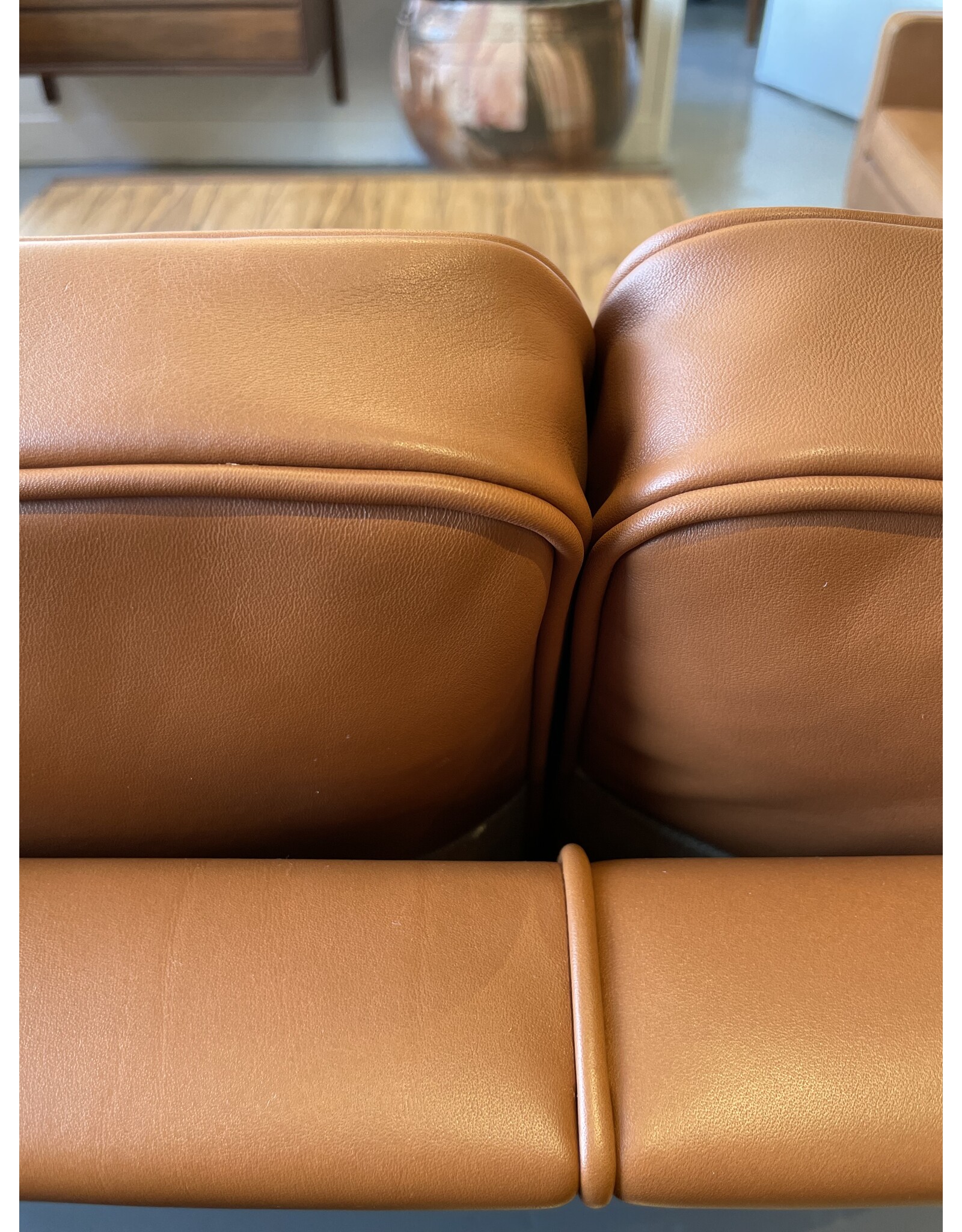 2209 3-SEATER SOFA IN WALNUT LEATHER