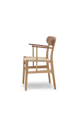 CH26 CHAIR IN OAK, ARMREST AND BACK IN WALNUT