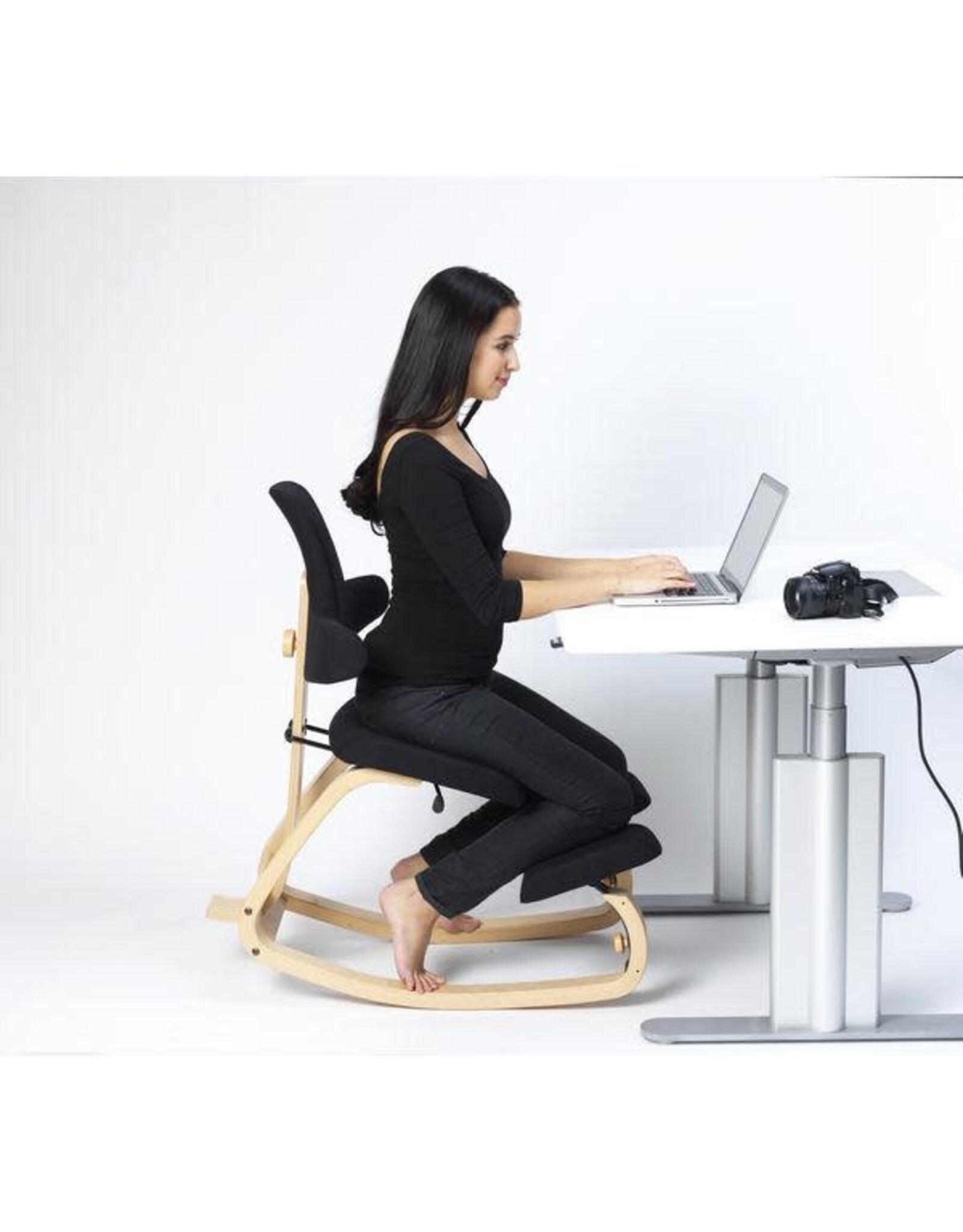 THATSIT BALANS KNEELING CHAIR WITH HEIGHT ADJUSTABLE BACKREST