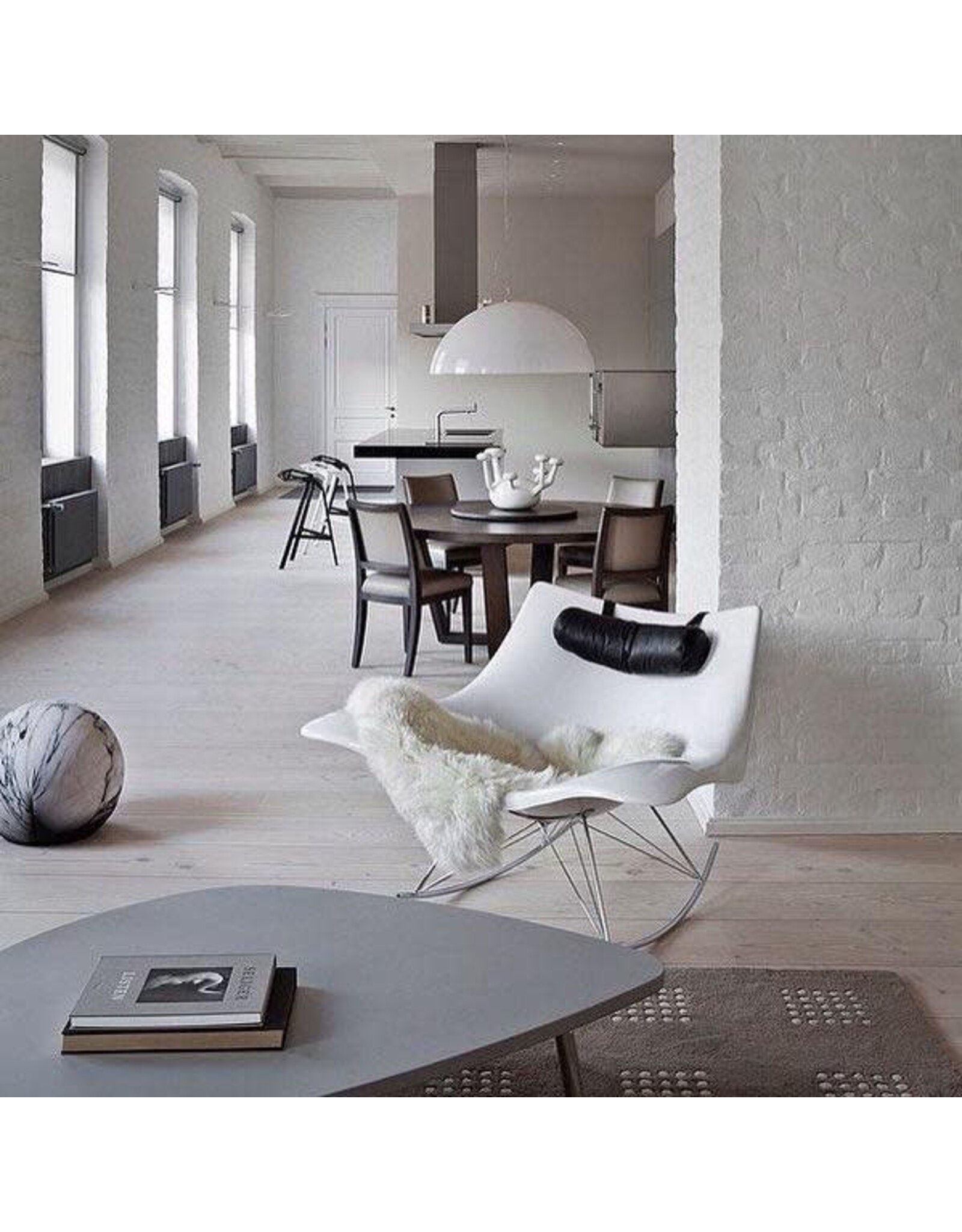 STINGRAY ROCKING CHAIR