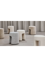 1756 SEQUOIA POUF 軟凳