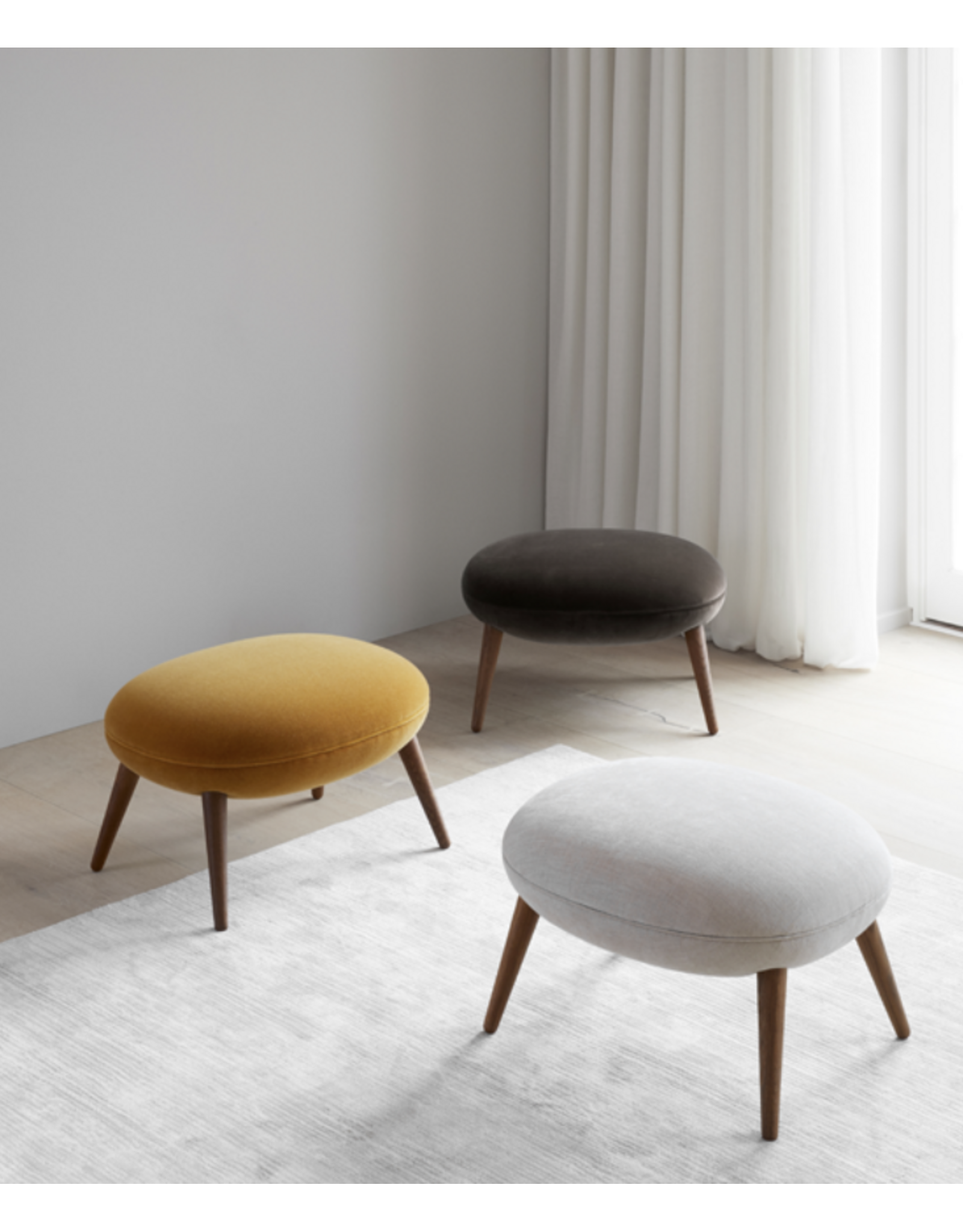 1771 SWOON OTTOMAN IN MAPLE FABRIC