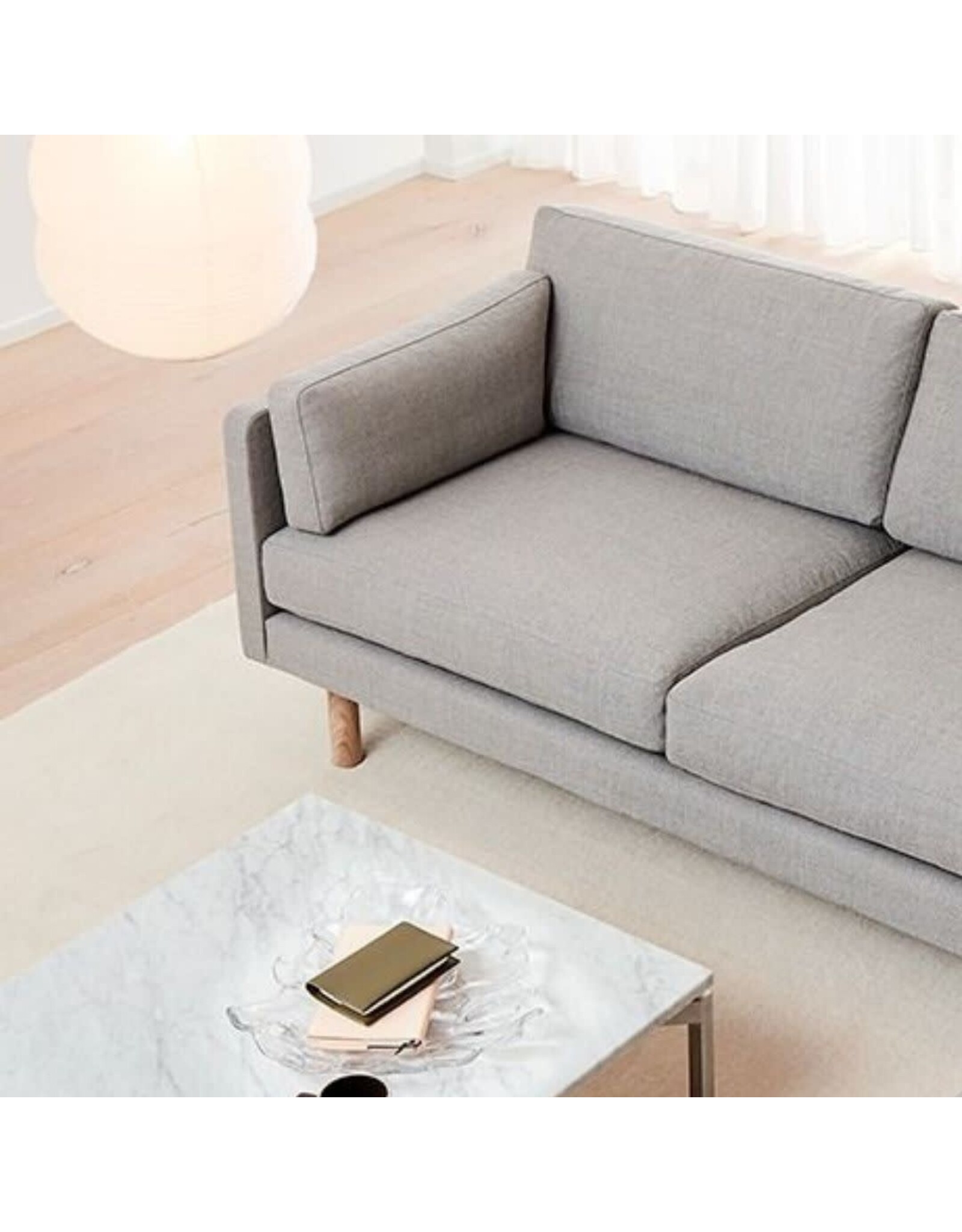EJ220 2-SEATER SOFA