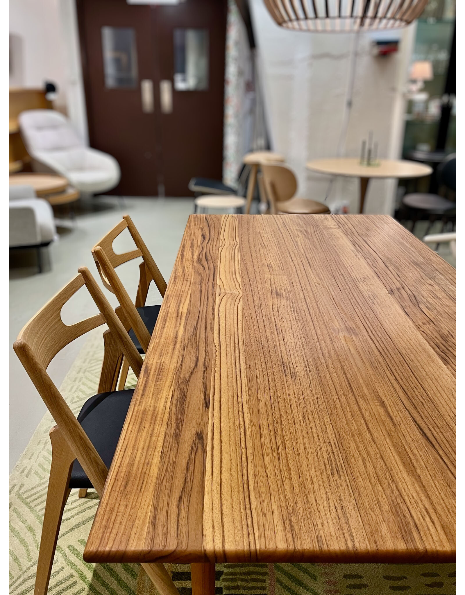 CLASSIC MID CENTURY DINING ROOM SUITE