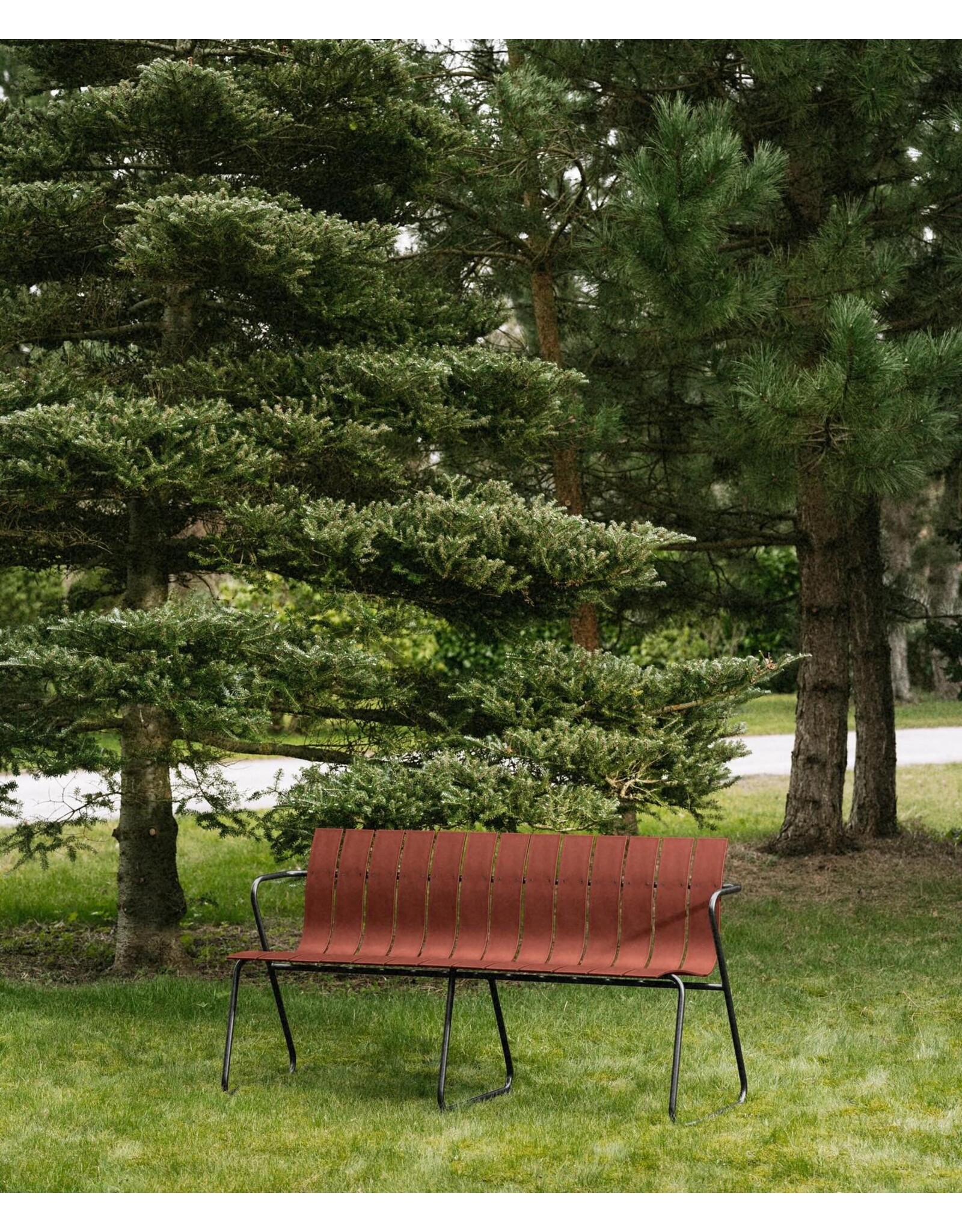 OCEAN BENCH