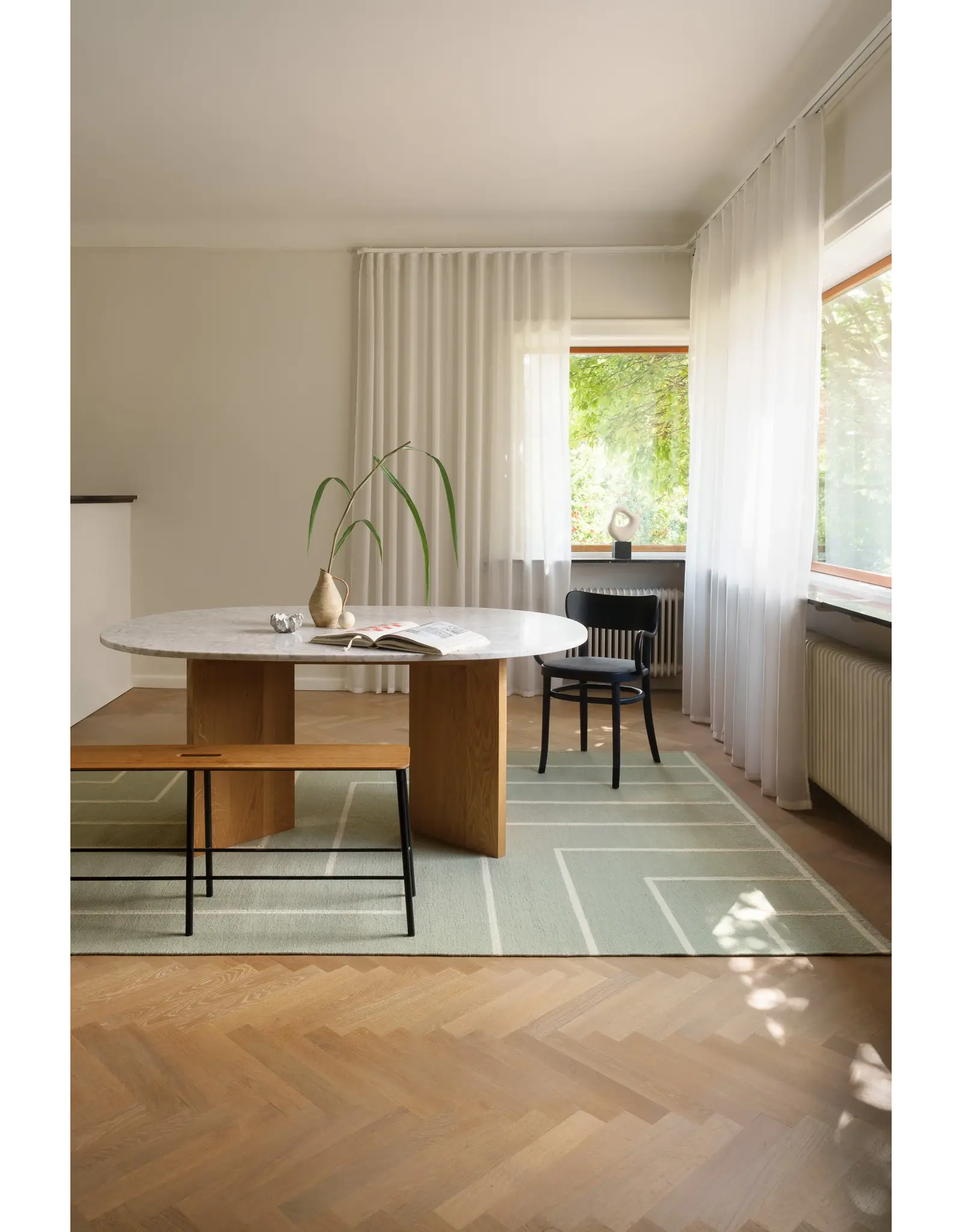 NORDICMODERN RUG VK-1 IN OLIVE/WHITE COLOUR