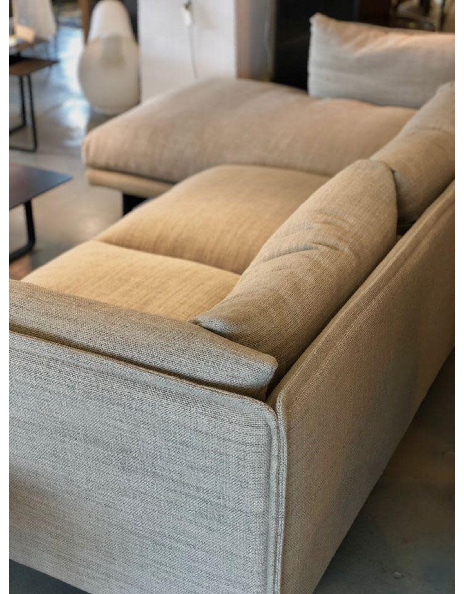 KITE L-SHAPE SOFA