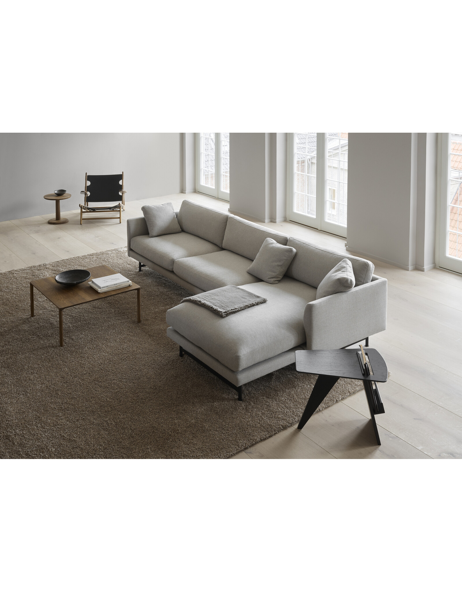 6725 PILOTI SIDE TABLE IN SMOKED OAK WOOD