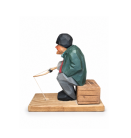 PAINTED WOOD CARVING 老瑞典人釣魚油彩木雕刻