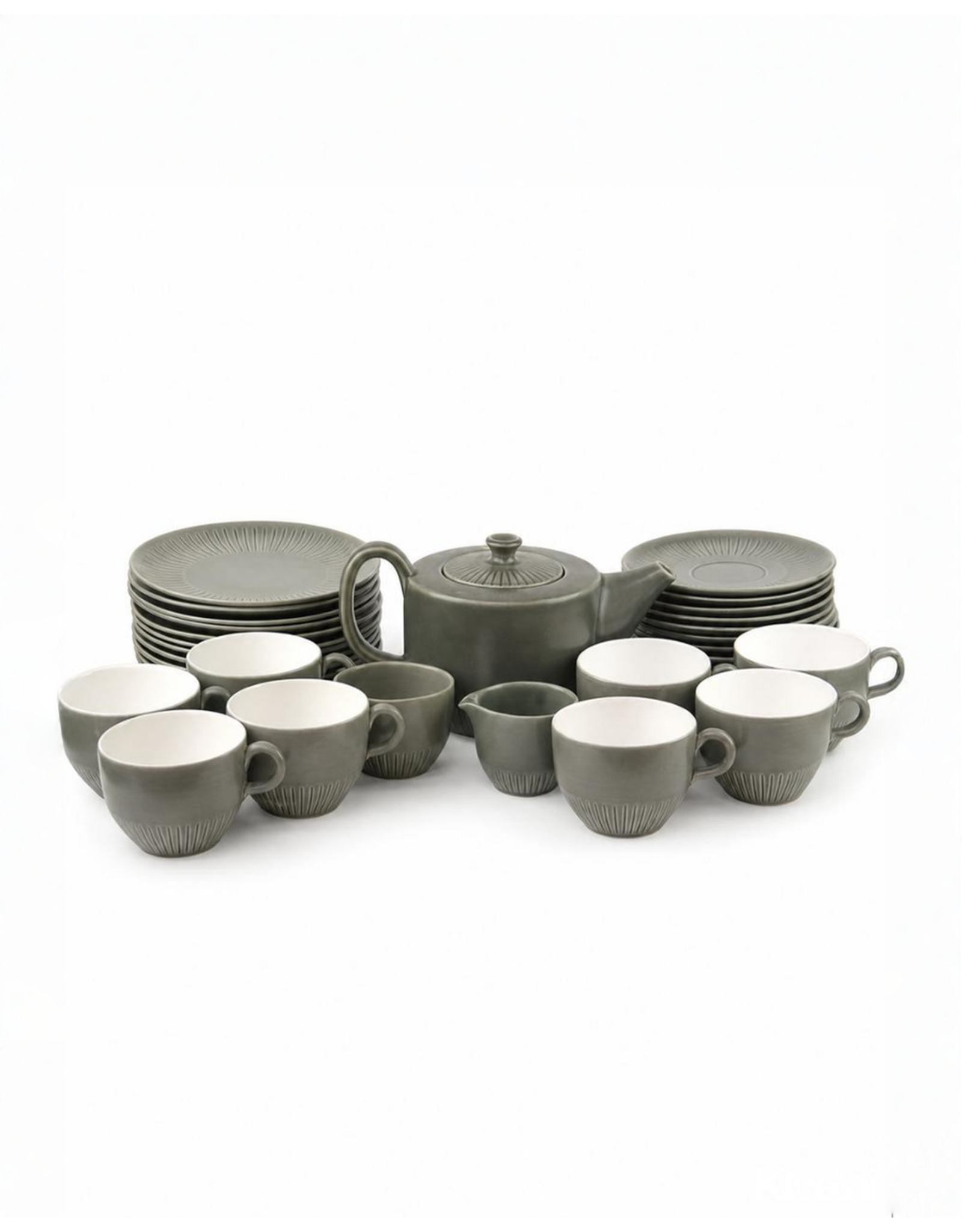 35 件灰釉陶茶具 (8人用)