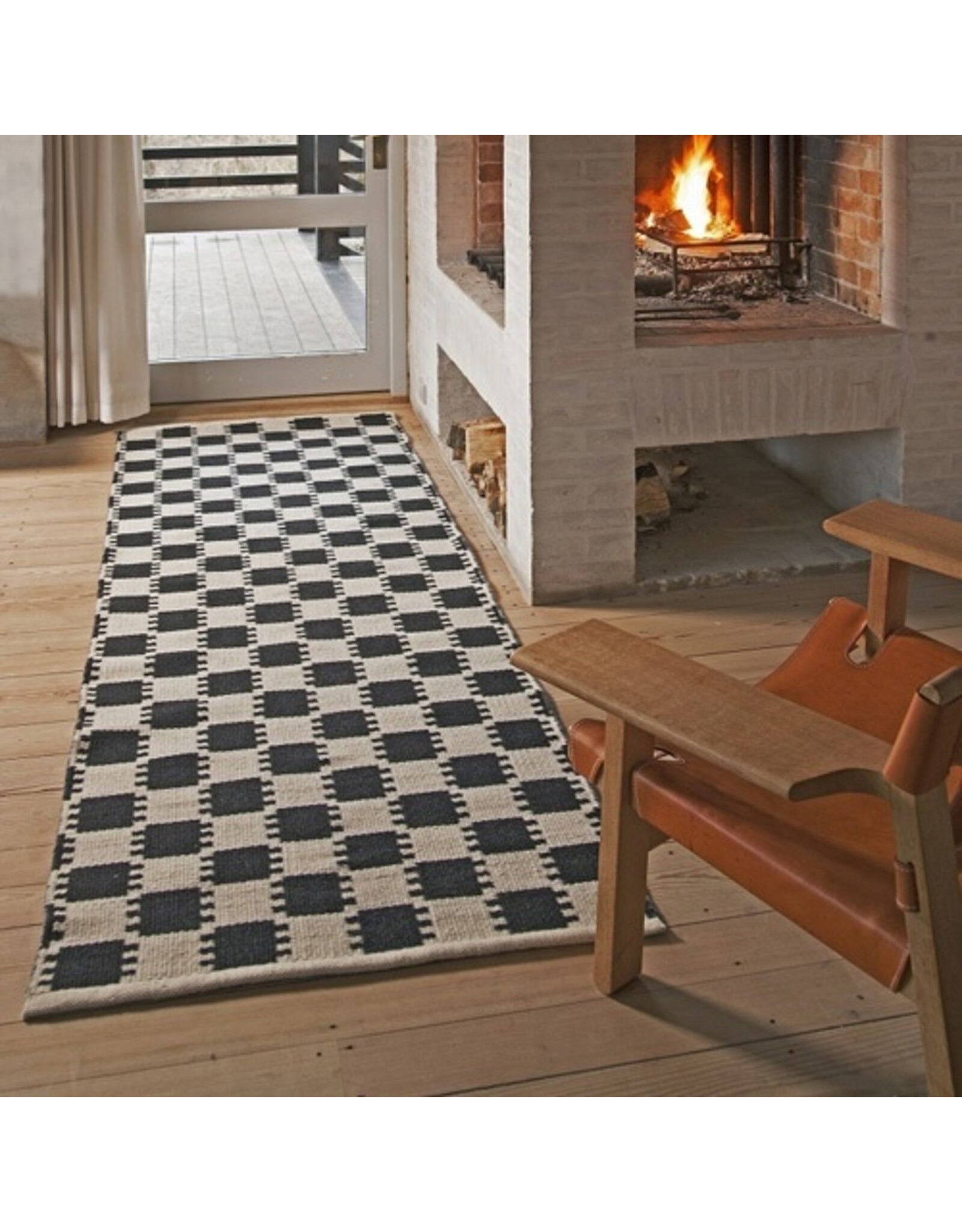 NORDICMODERN RUG VK-5 IN BLACK /WHITE COLOUR