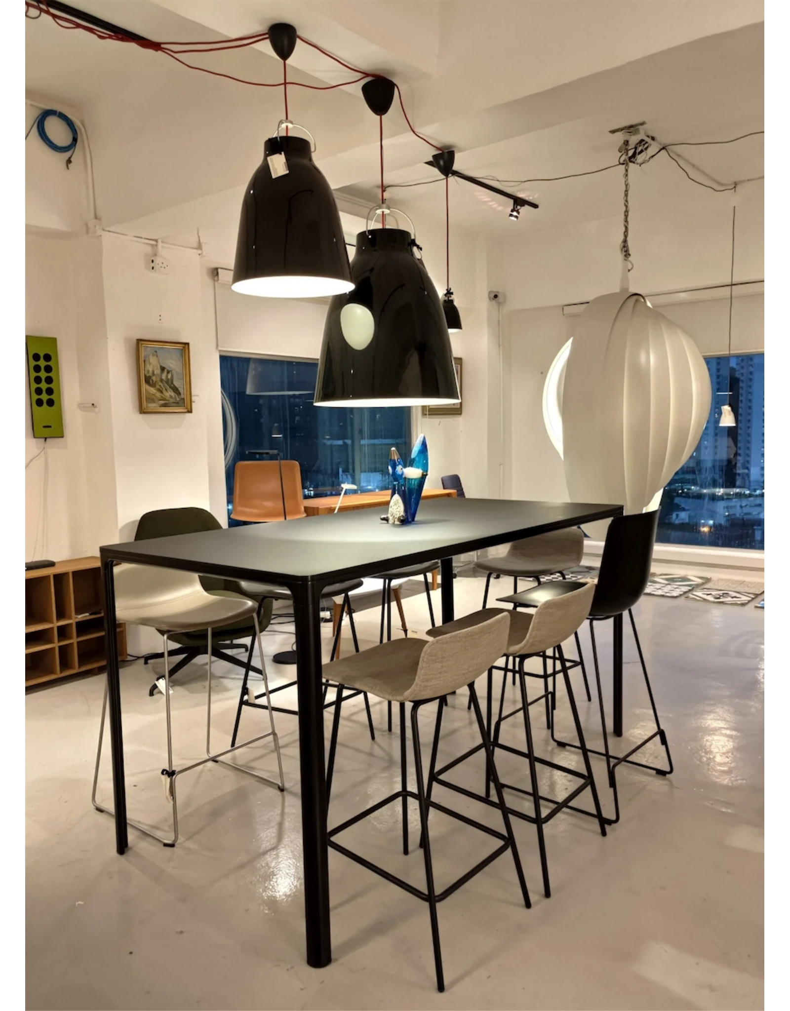 4312 PATO COUNTER STOOL IN LEATHER