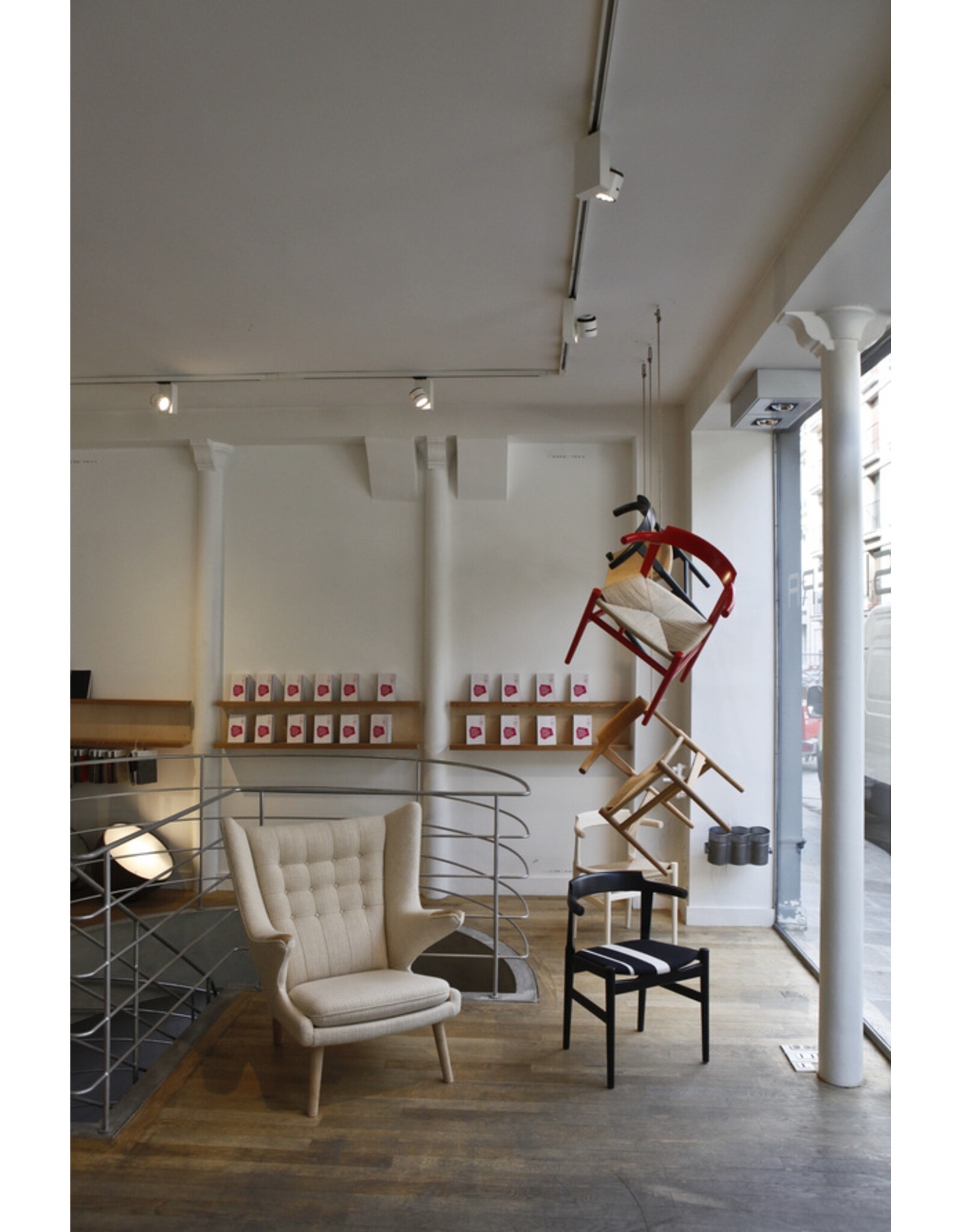 PP19 PAPA BEAR CHAIR