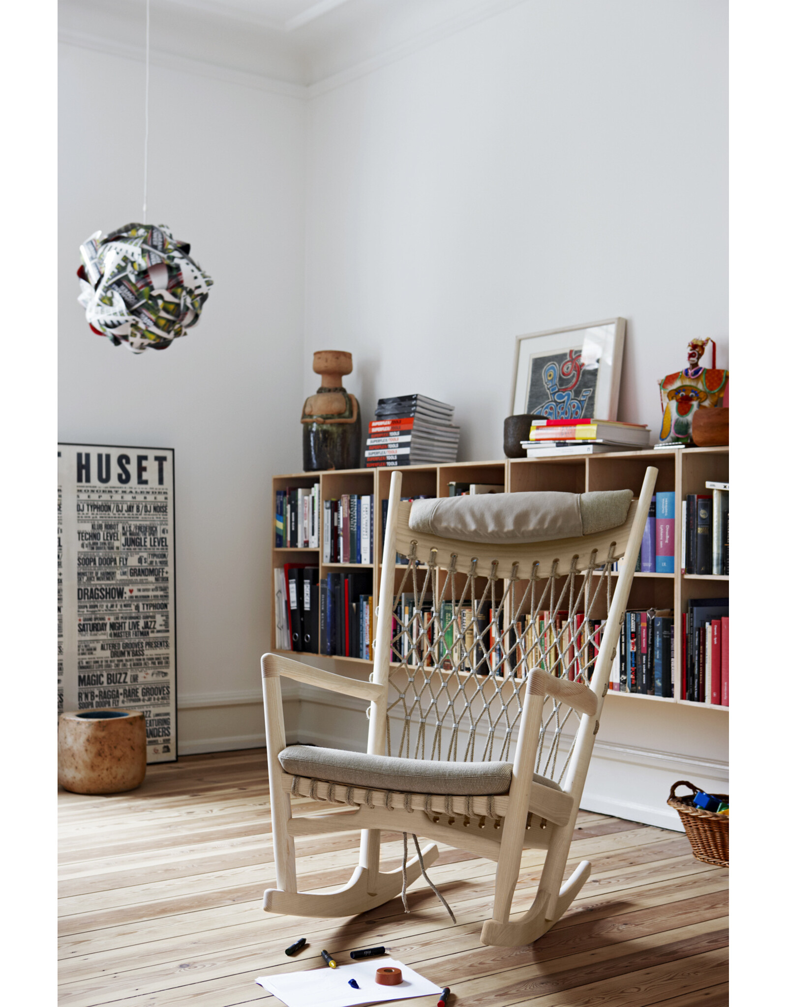 PP124 ROCKING CHAIR