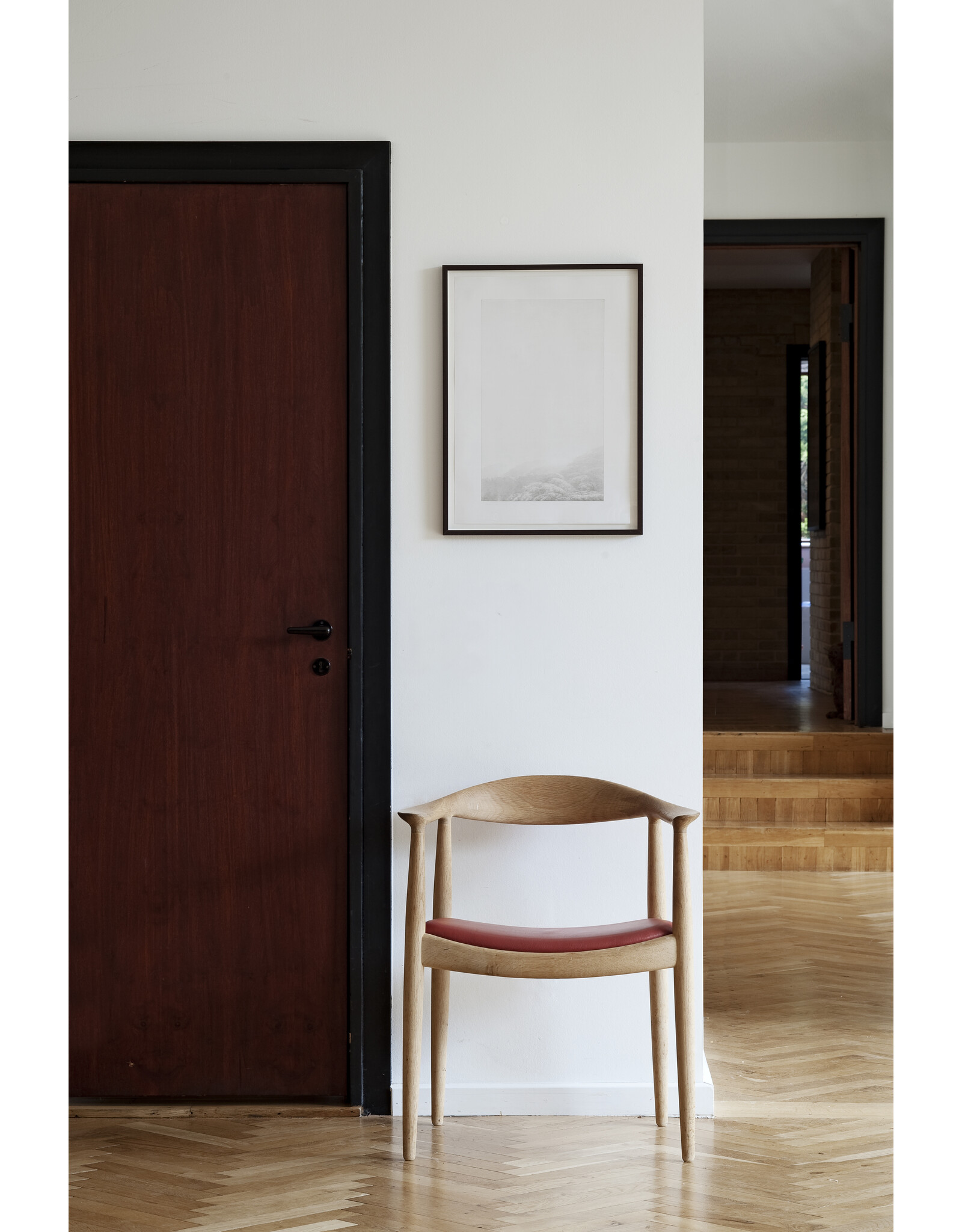 PP503 THE CHAIR