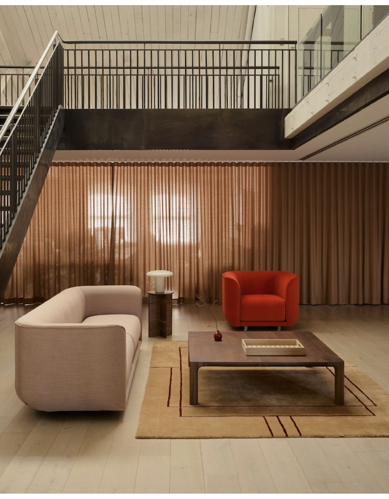 NAU FAT TULIP ARMCHAIR