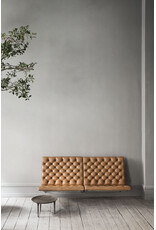 PK26 1-SEATER SOFA, WALL MOUNTED