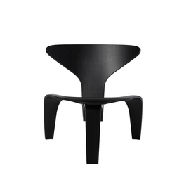 PK0 A LOUNGE CHAIR