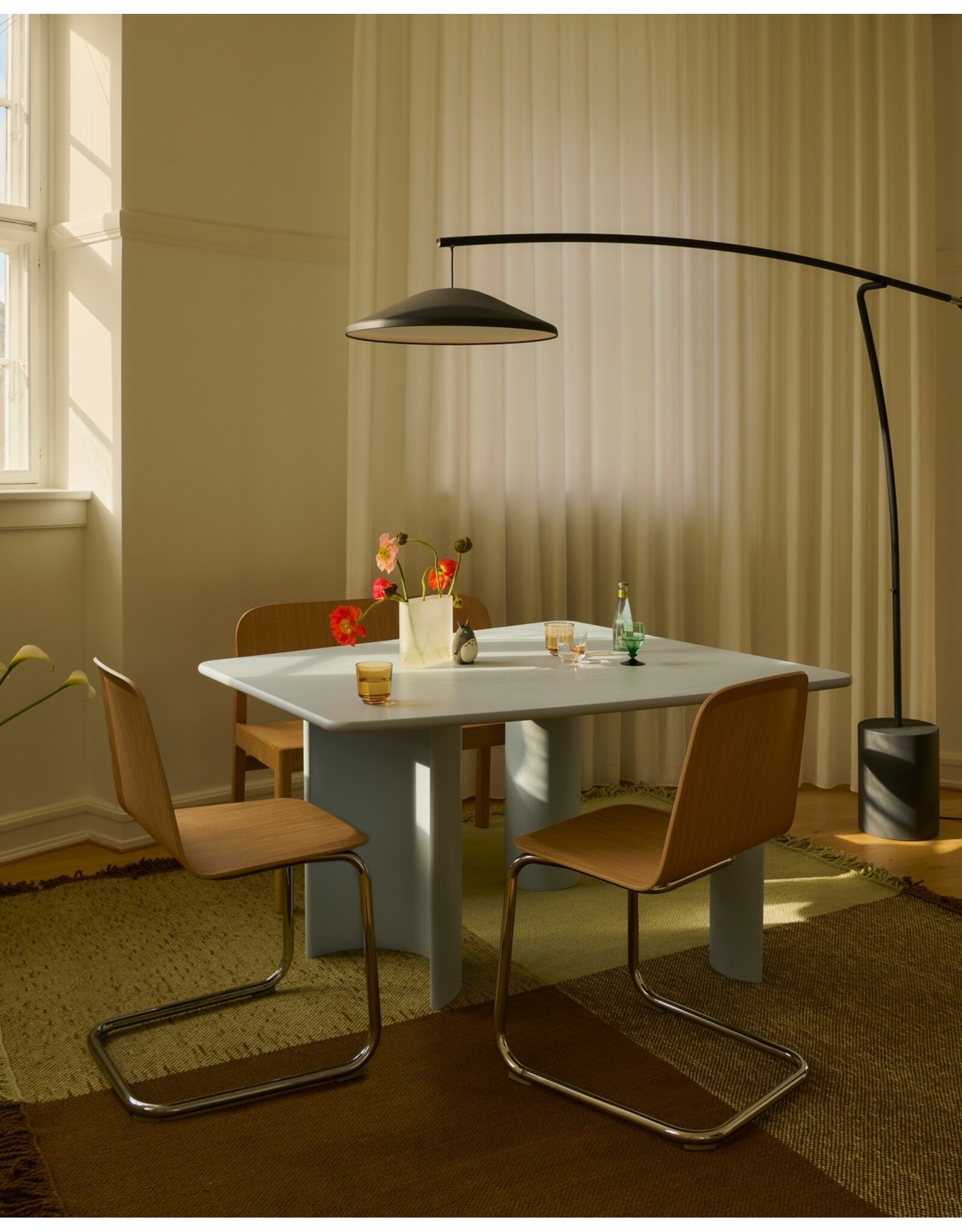 CONTRA FLOOR LAMP