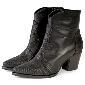HASSI BLACK