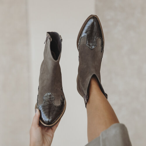 POOL TAUPE