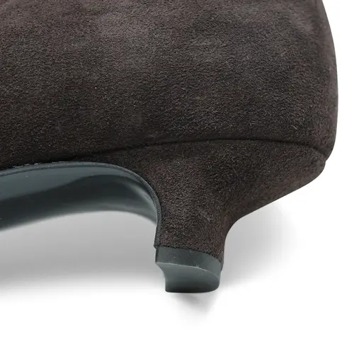 REOS BROWN