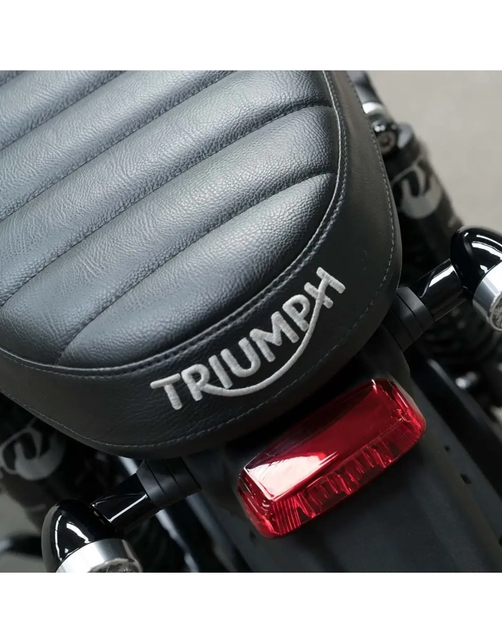 Ribbed buddyseat zwart