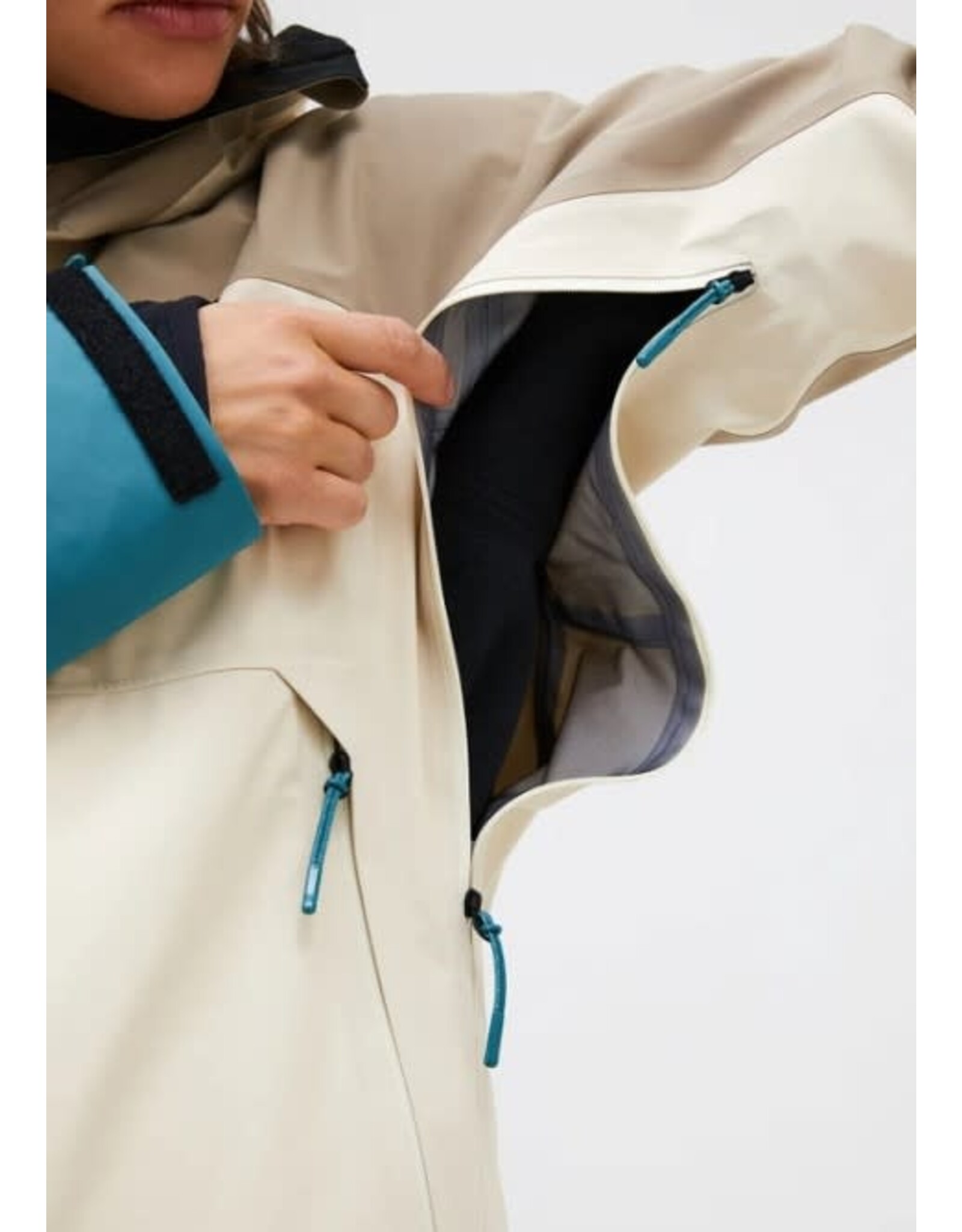 Peak Performance Vislight Gore-Tex C-Knit 3L Shell Jacket Women AB