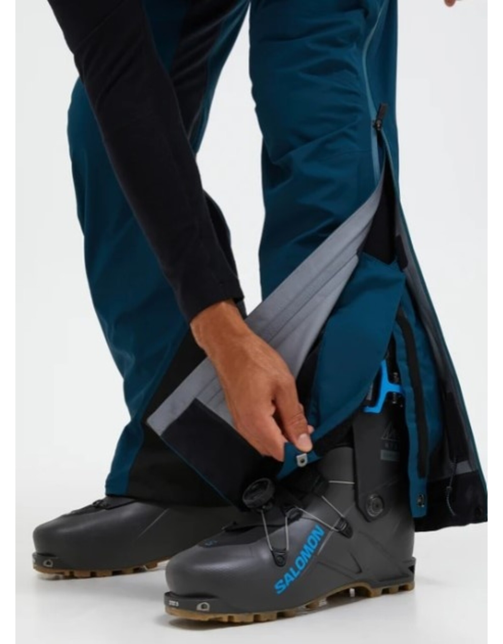 Peak Performance Vislight Gore-Tex C-Knit 3L Shell Pants Men IT