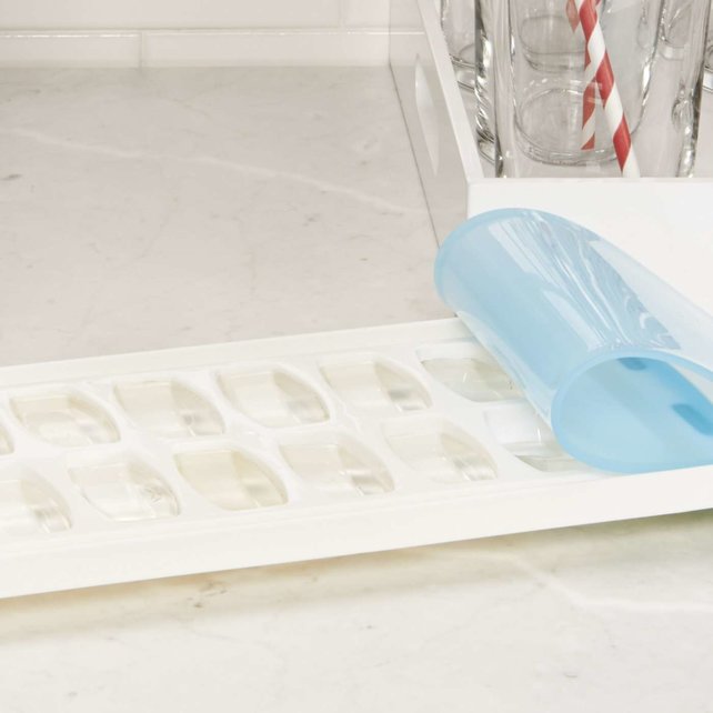 Oxo Ice Cube Tray With Lid