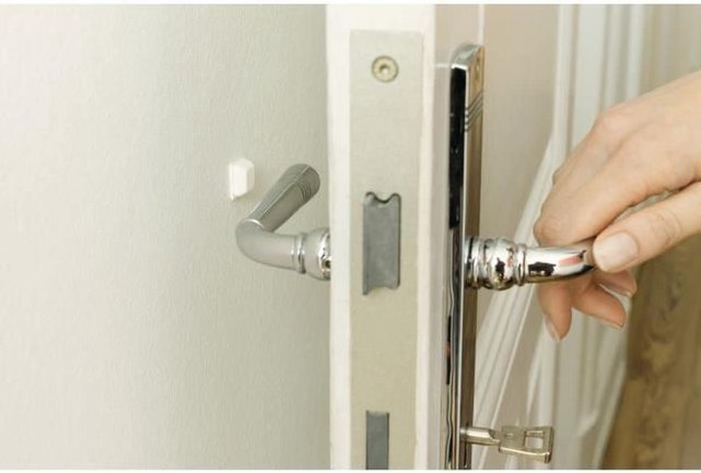 Tesa Schutzpuffer Weiß