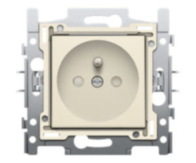 Niko Socket outlet with pin earthing - Cream - Standard model 28.5mm screw terminals - 100-66600