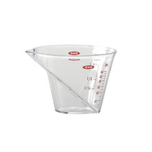 Angled Measuring Cup Mini