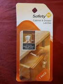 Safety Cabinet and Drawer Latches, 7-pc