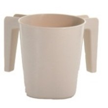 Plastikwaschbecher (Paneach)